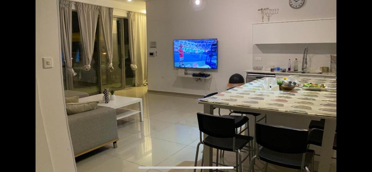 شقة Stunning Penthouse With Sea Views And Private Heated Pool إيلات المظهر الخارجي الصورة