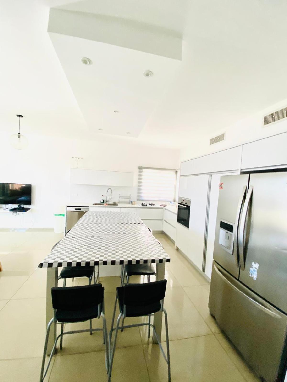 شقة Stunning Penthouse With Sea Views And Private Heated Pool إيلات المظهر الخارجي الصورة