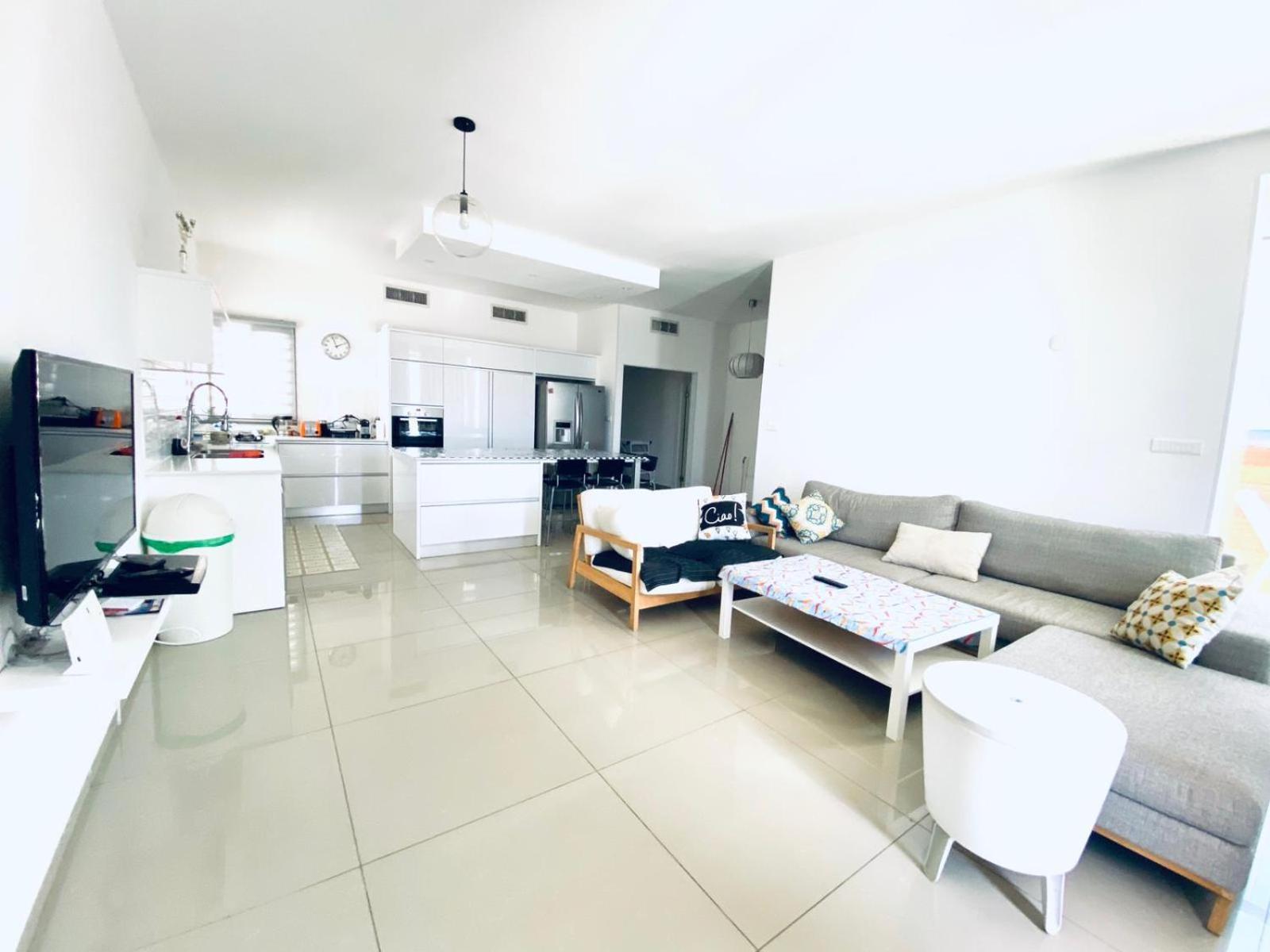 شقة Stunning Penthouse With Sea Views And Private Heated Pool إيلات المظهر الخارجي الصورة