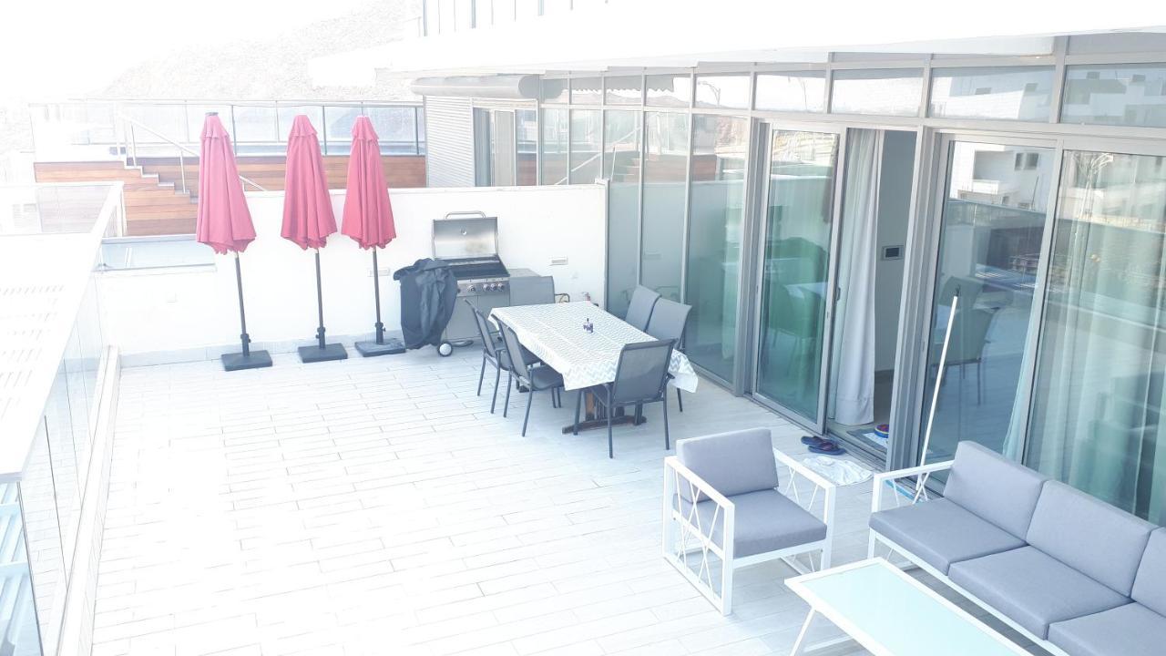 شقة Stunning Penthouse With Sea Views And Private Heated Pool إيلات المظهر الخارجي الصورة